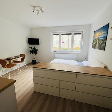 Black Forest City Apartment Mit Kostenlosem Parkplatz Freiburg im Breisgau Eksteriør billede