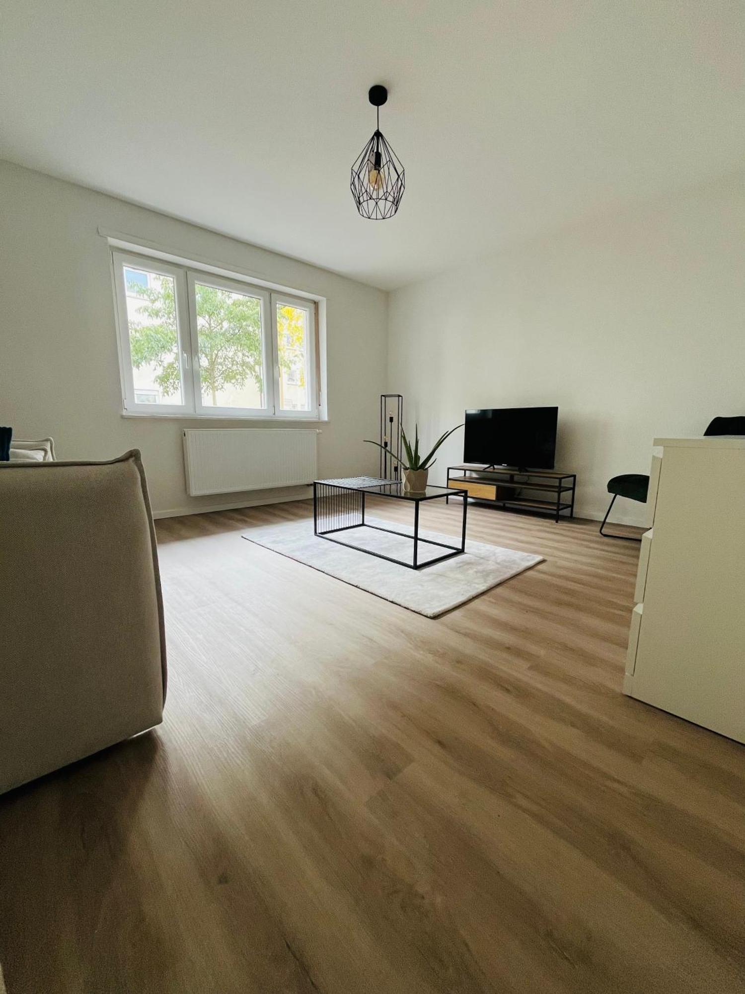 Black Forest City Apartment Mit Kostenlosem Parkplatz Freiburg im Breisgau Eksteriør billede